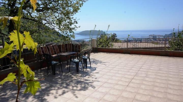 Ferienwohnung Vesna'S Dream Budva Exterior foto